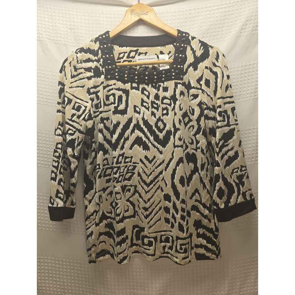 Alfred Dunner Top Womens PS Tan Black Geometric Tribal Studded 3/4 Sleeve Blouse